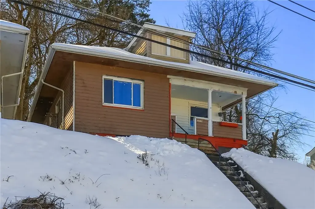 1510 Hiland Avenue , Coraopolis