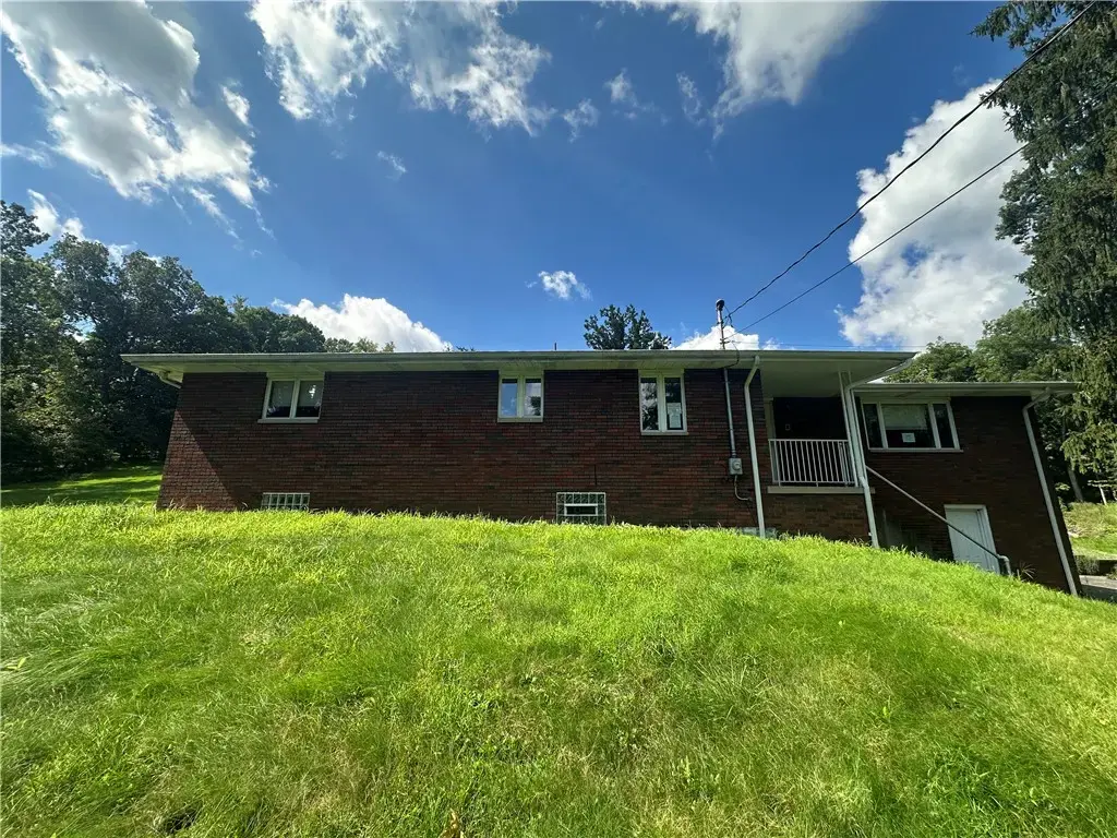 353 Slaughter Hollow Road , Sewickley