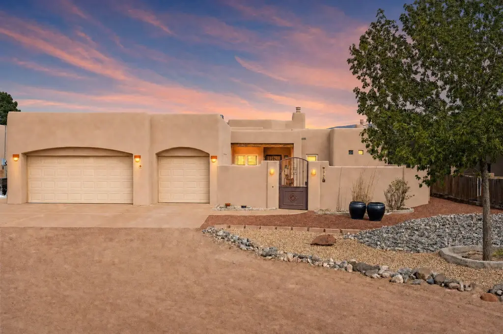 1716 Shoshone Trail Ne, Rio Rancho