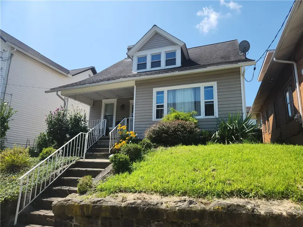 505 Crest Avenue, Charleroi Boro