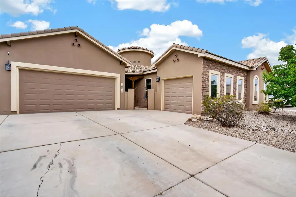 1621 Roble Drive Se, Albuquerque