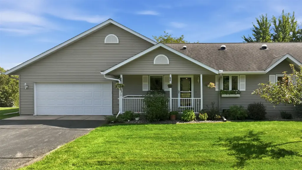 1103 Weather Ridge Road, Chippewa Falls