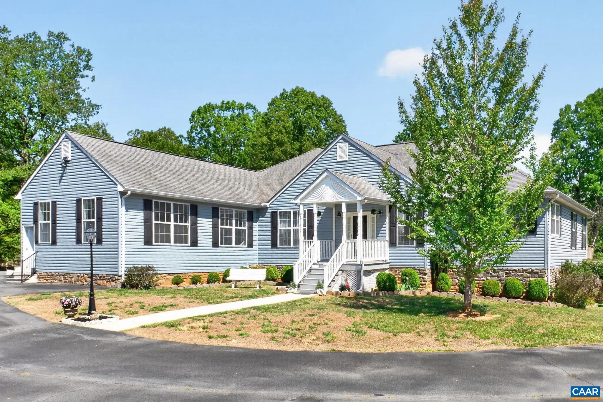 102 Happy Valley Rd, Keswick