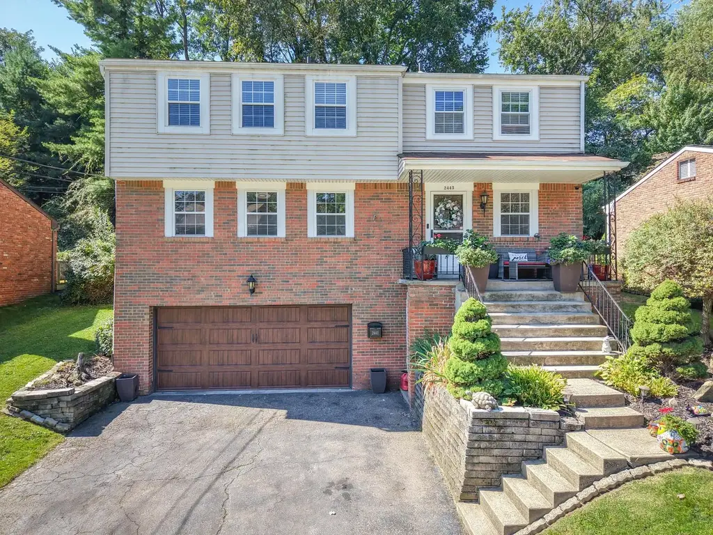 2443 Mcmonagle Avenue, Mt Lebanon