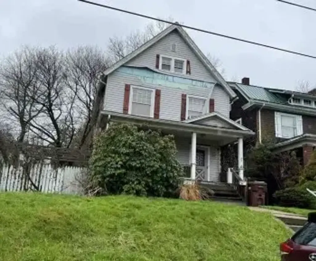 112 Hazen Place , Sharon