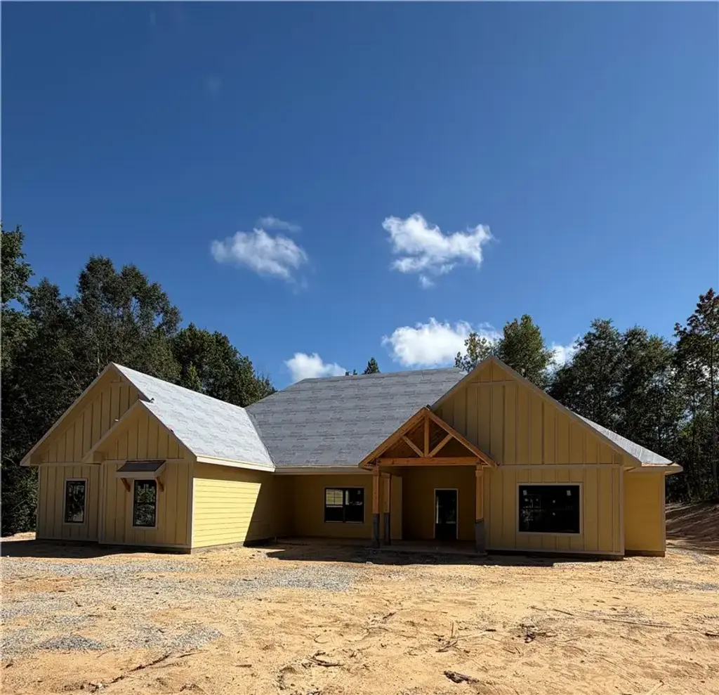 8901 Lee Rd 175, Salem