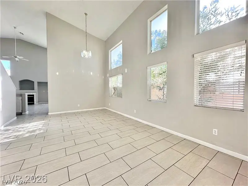 8316 Windchase Avenue, Las Vegas