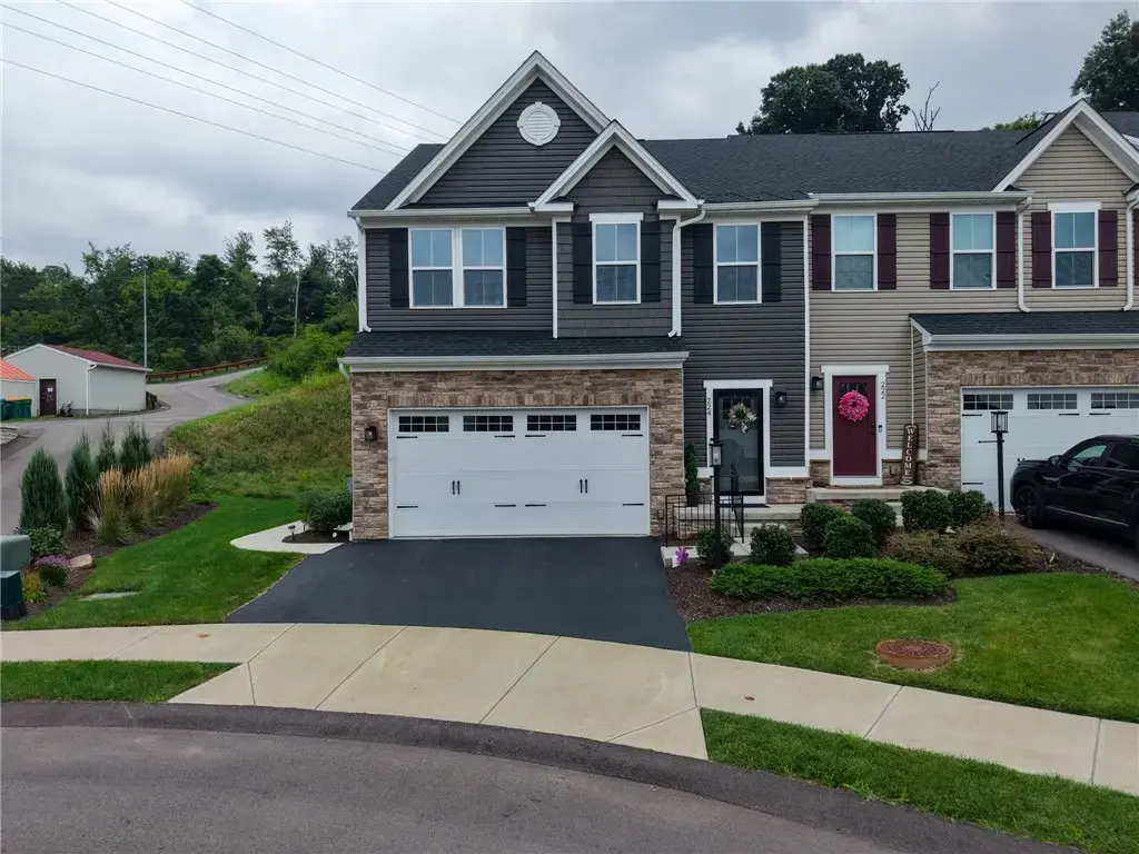 224 Dana Drive , Sewickley