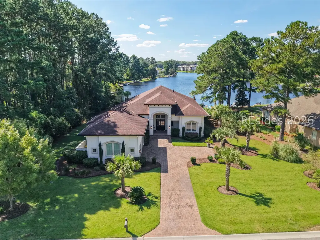 80 Hampton Lake Drive, Bluffton
