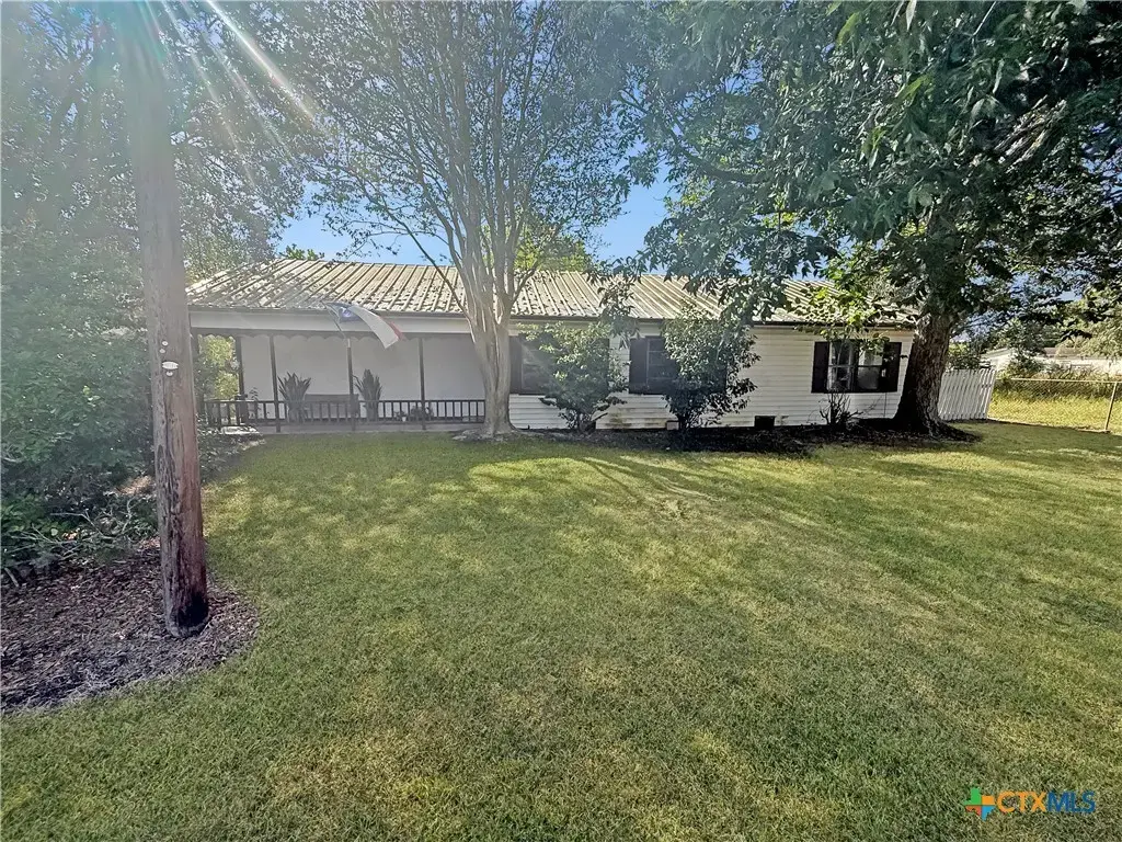 200 Peikert Street, Port Lavaca