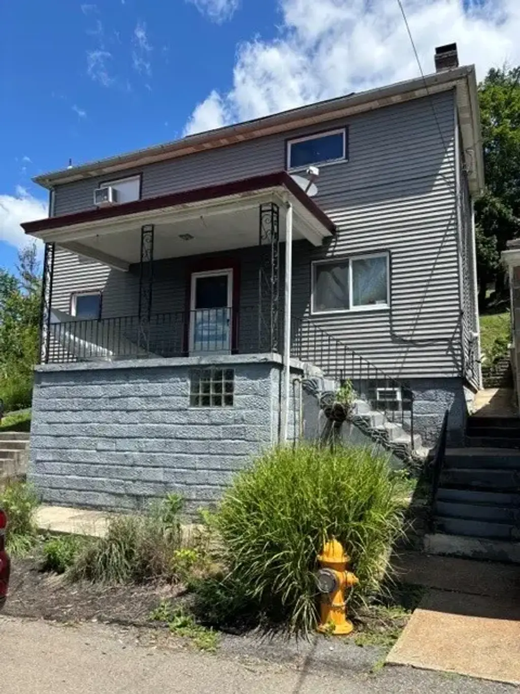 728 11th Street , Pitcairn