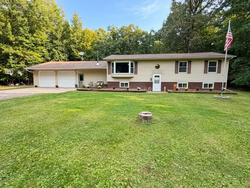 N5891 Shelley Lane, Ladysmith
