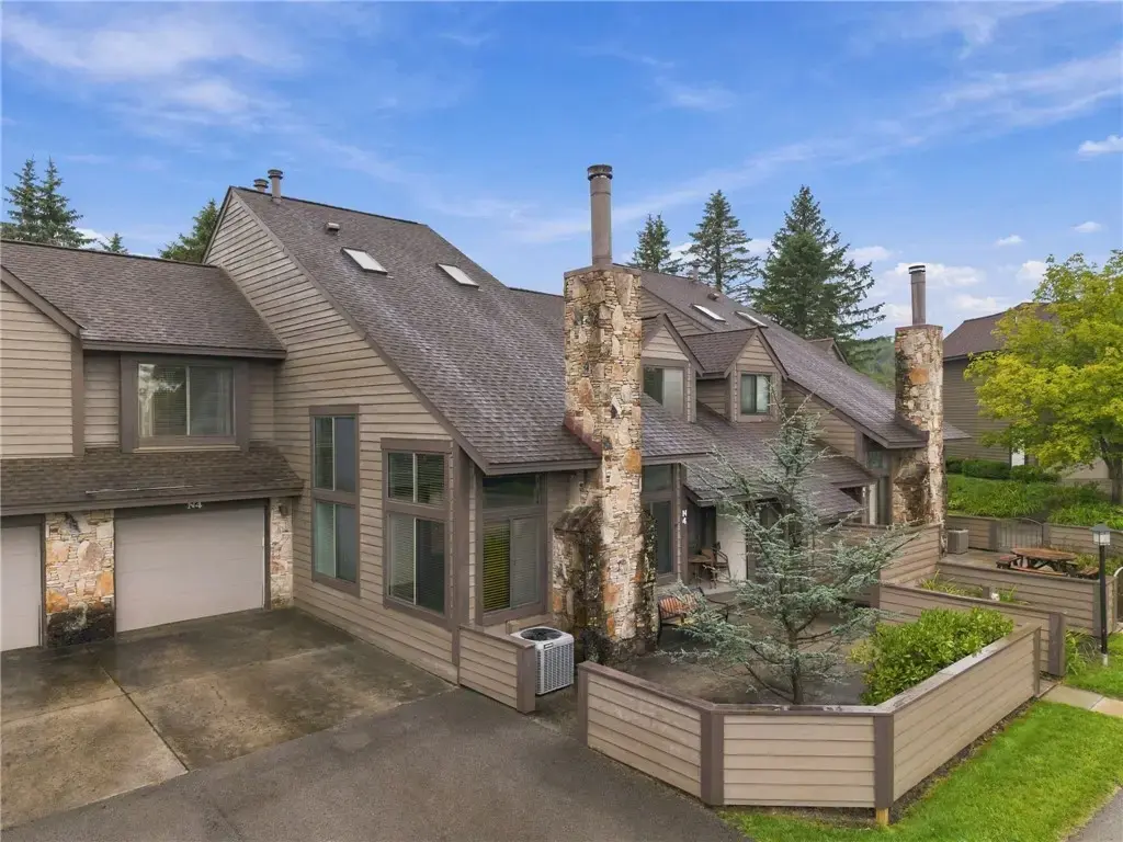 N4 Sunridge Drive, Seven Springs Resort