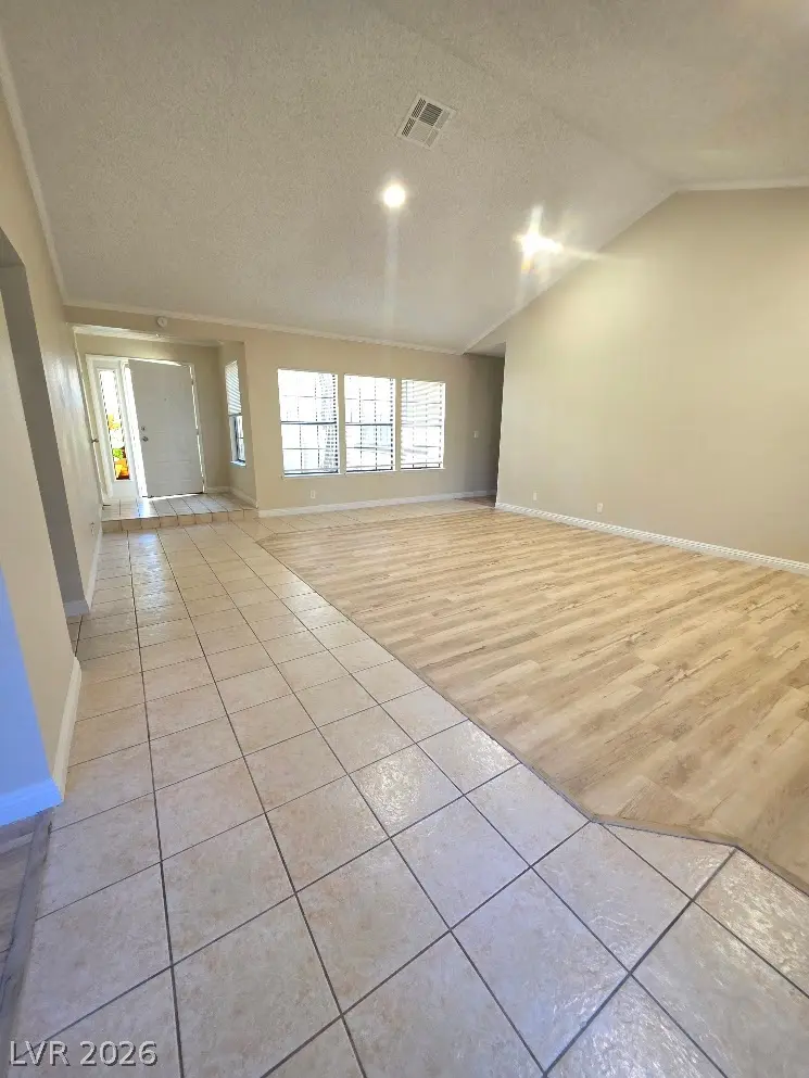 3115 La Mancha Way, Henderson