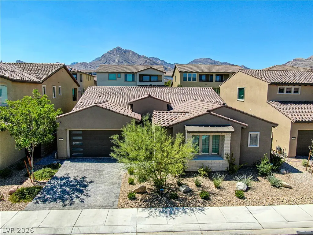 207 Cactus Sunrise Street, Las Vegas