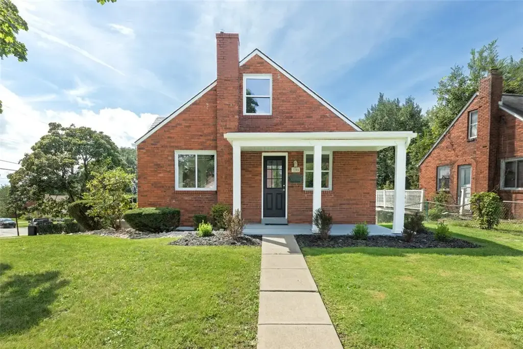 3306 Fieldcrest Drive, N Versailles
