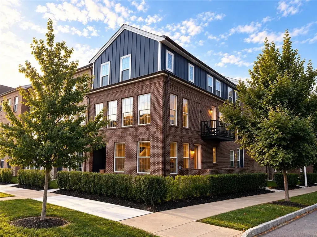 125 Main Street , Cranberry
