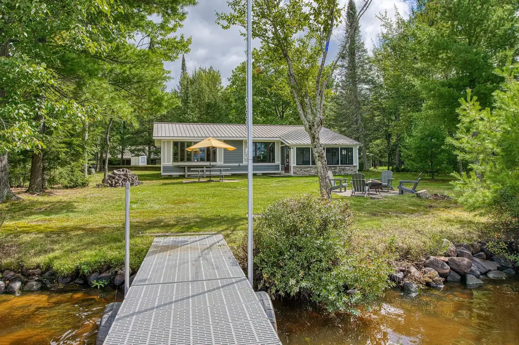 977 Bundo Rd, Three Lakes