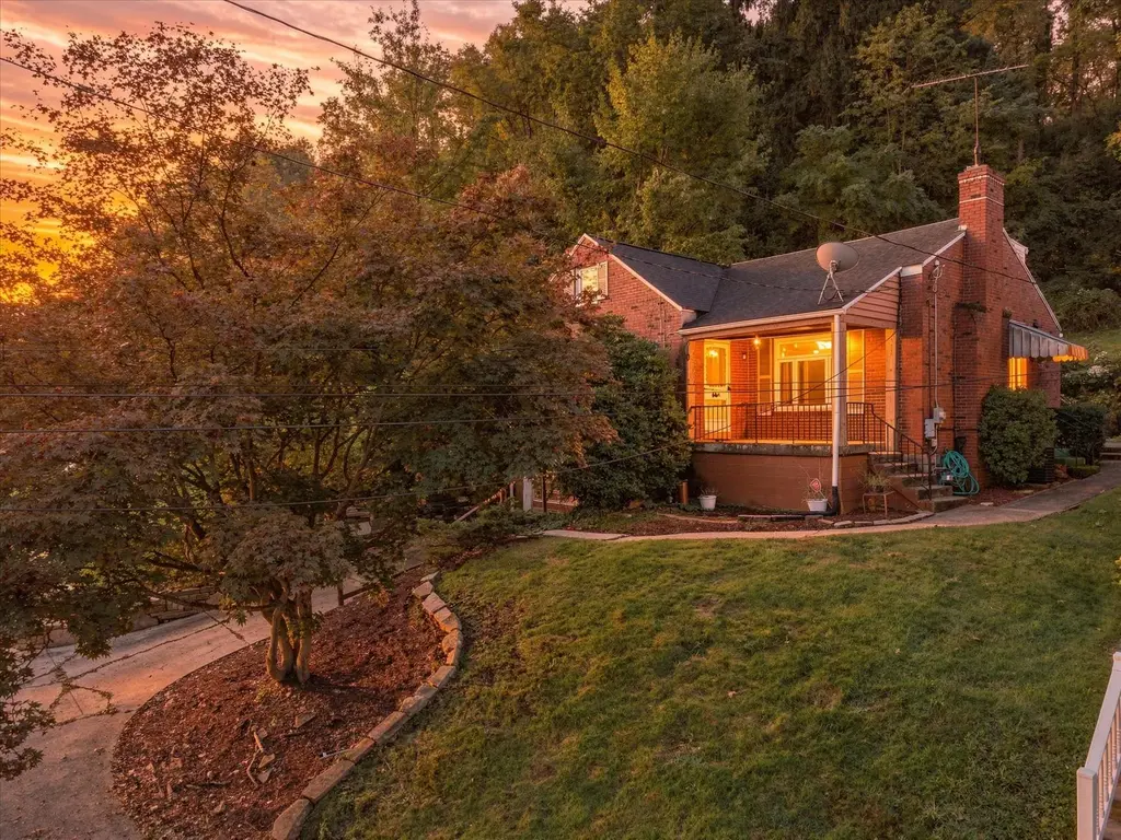 610 Cascade Road, Forest Hills Boro