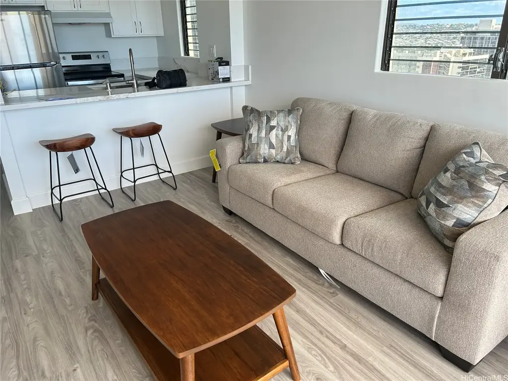 (unit #2708) 2240 Kuhio Avenue, Honolulu