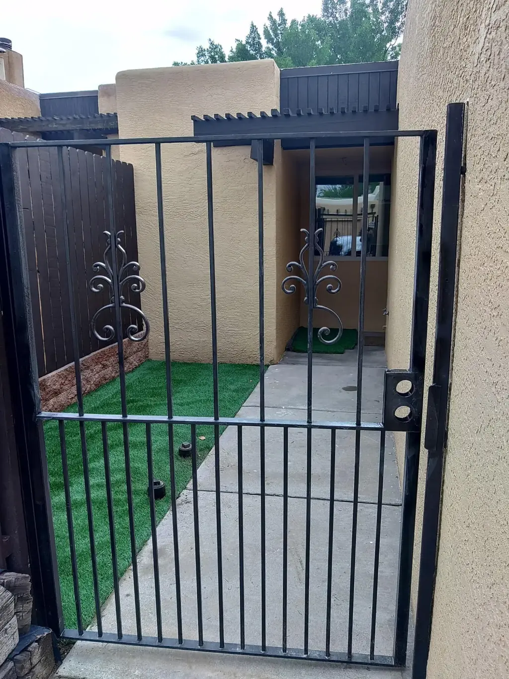 32 Calle Playa Del Sol Ne, Albuquerque