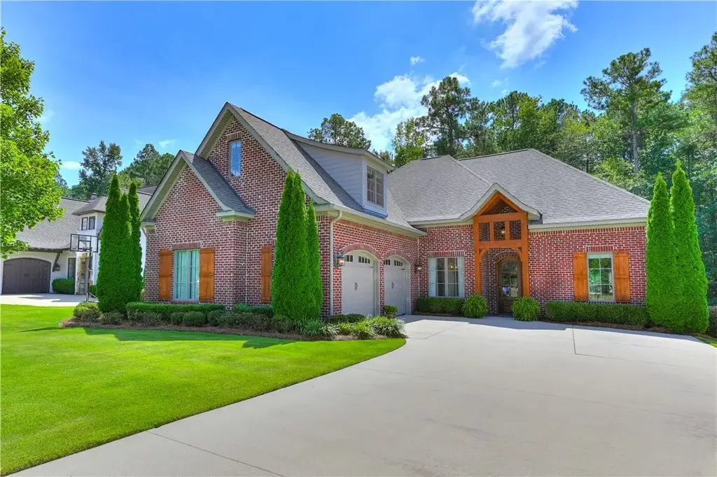 2224 East Lake Blvd, Auburn