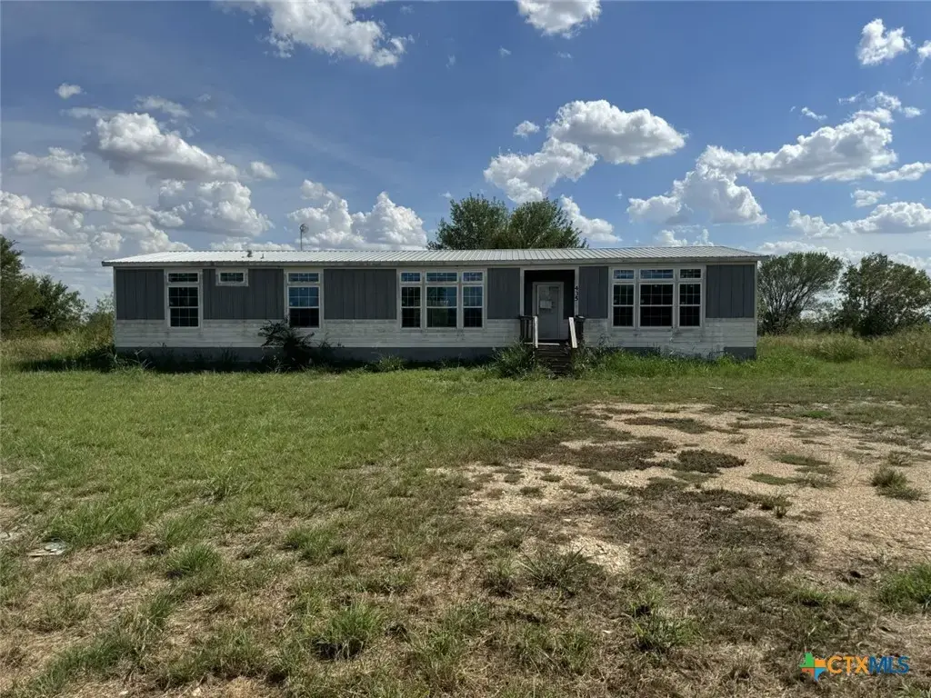 435 County Road 95d, Moulton