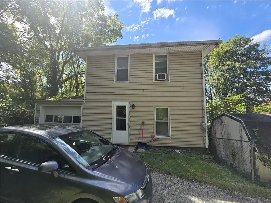 223 1/2 Orchard Street, Canonsburg