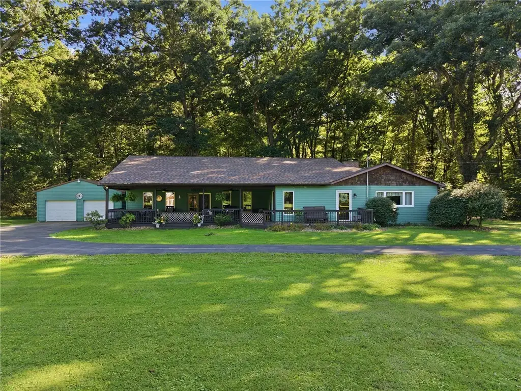 2140 Trout Island Road , Hermitage