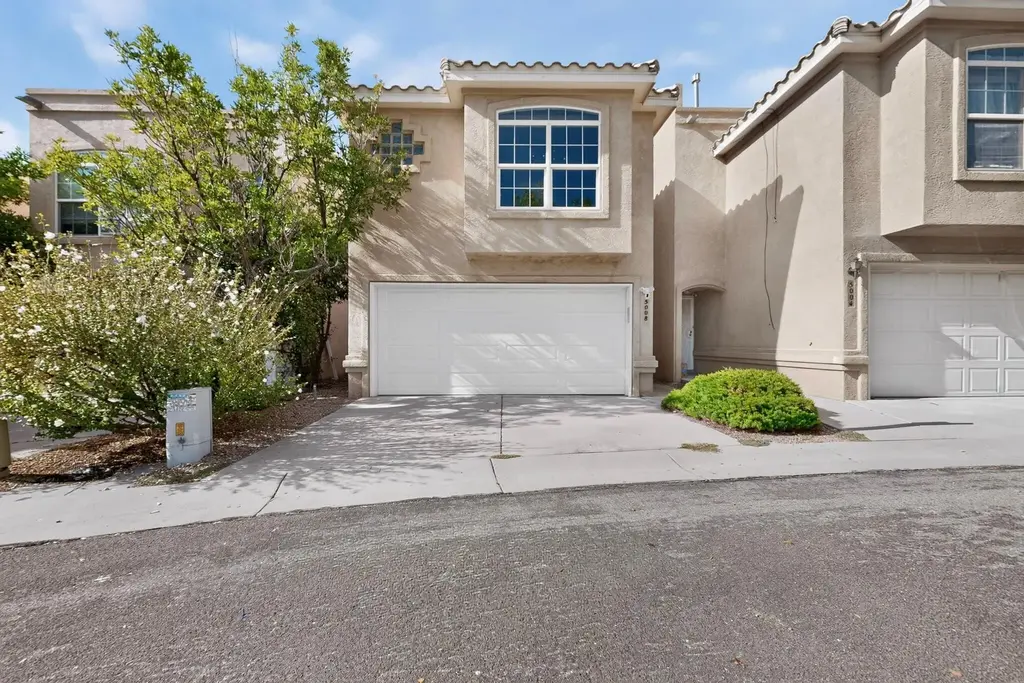 5008 Serena Circle Ne, Albuquerque
