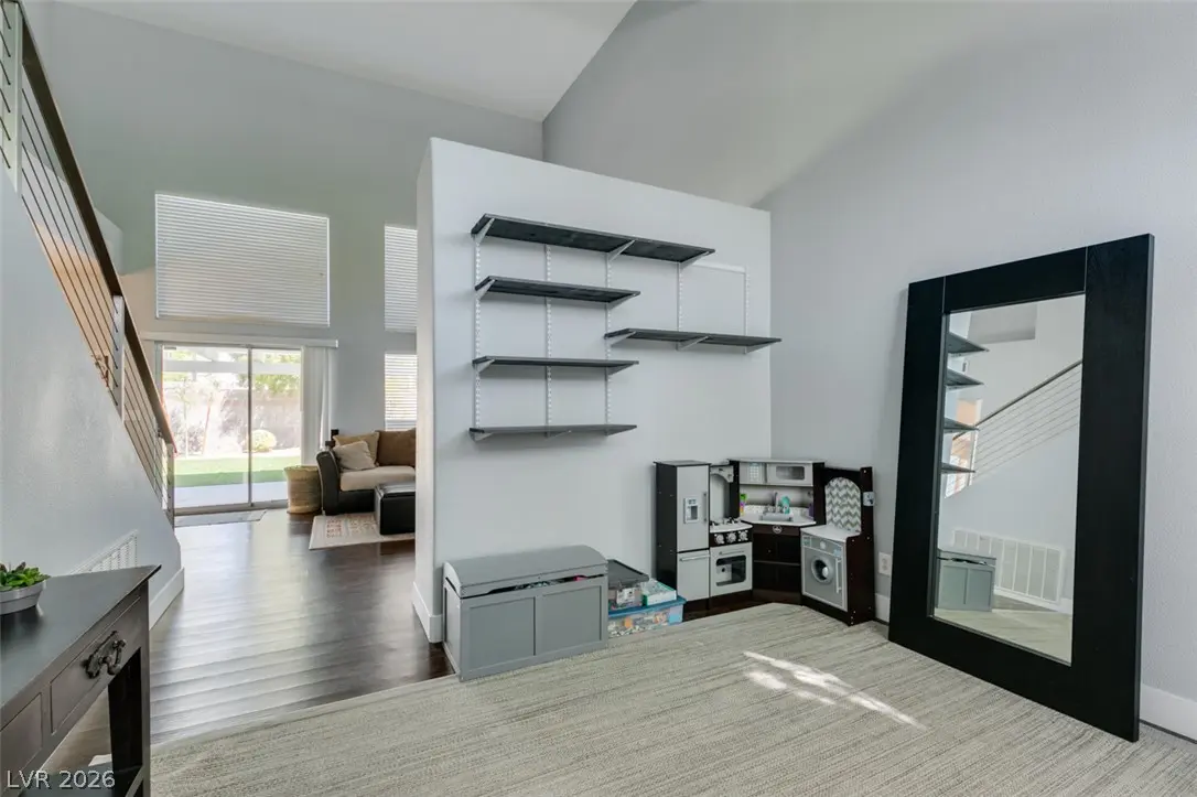 1013 Corsica Lane, Las Vegas