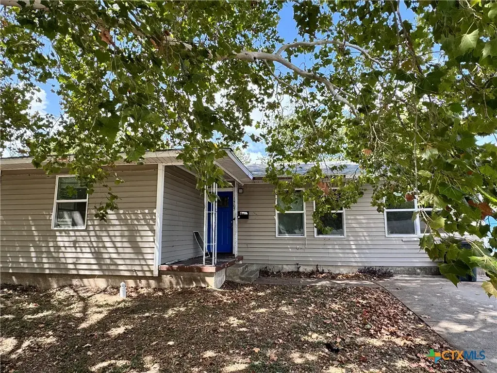1505 N W S Young Drive, Killeen