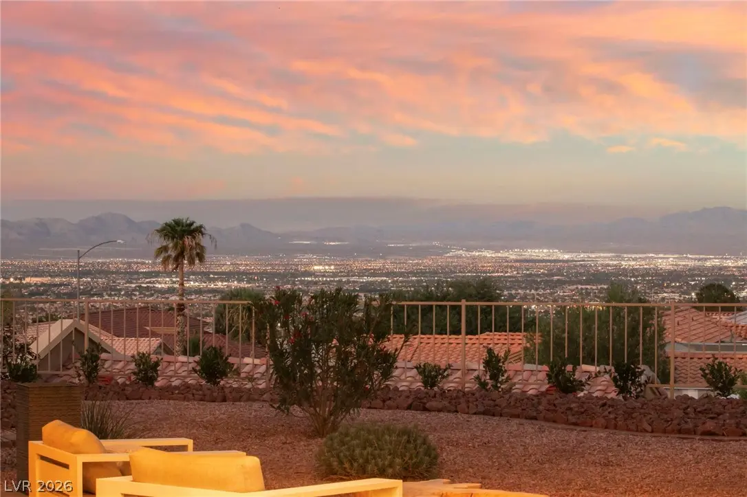 2548 Faiss Drive, Las Vegas