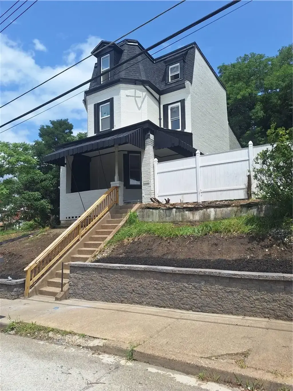 540 Junilla Street , Hill District