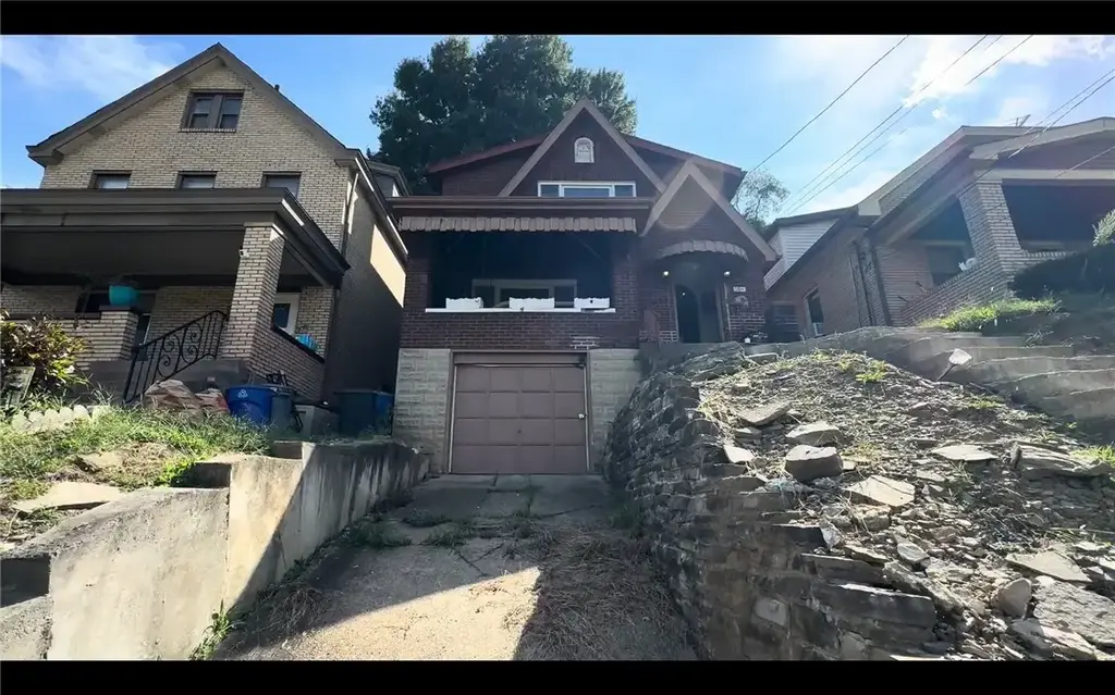 304 Garden Road , Brentwood