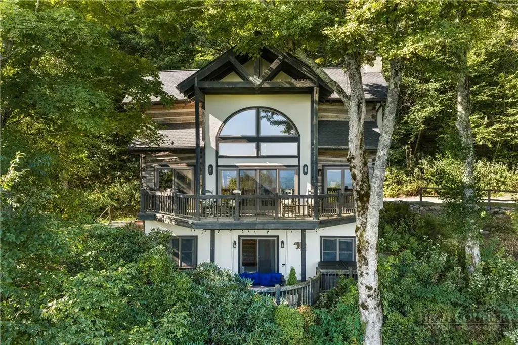 1729 Spice Bottom Trail, Banner Elk