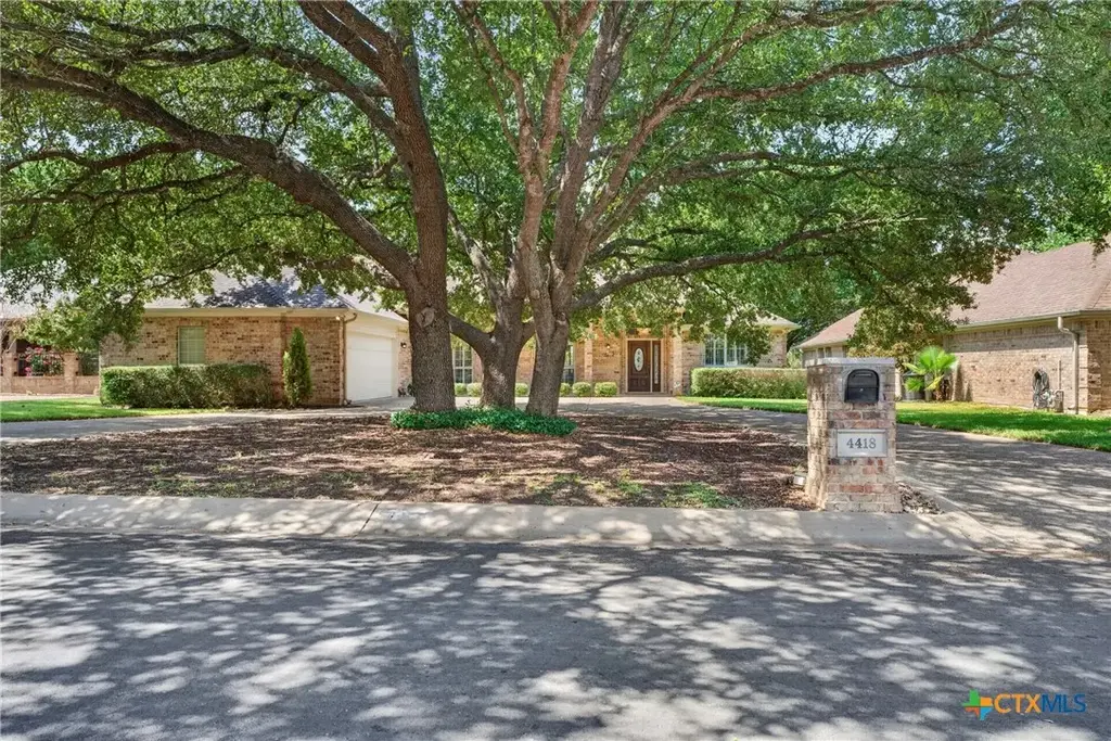 4418 Sunflower Lane, Temple