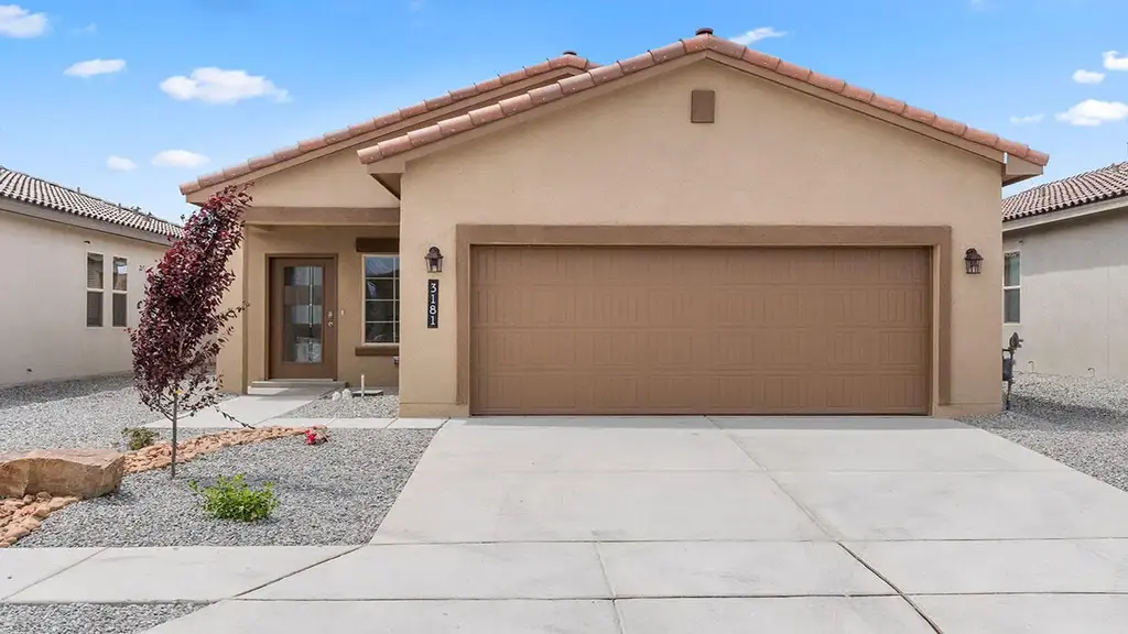 3393 Dijamant Loop Se, Rio Rancho