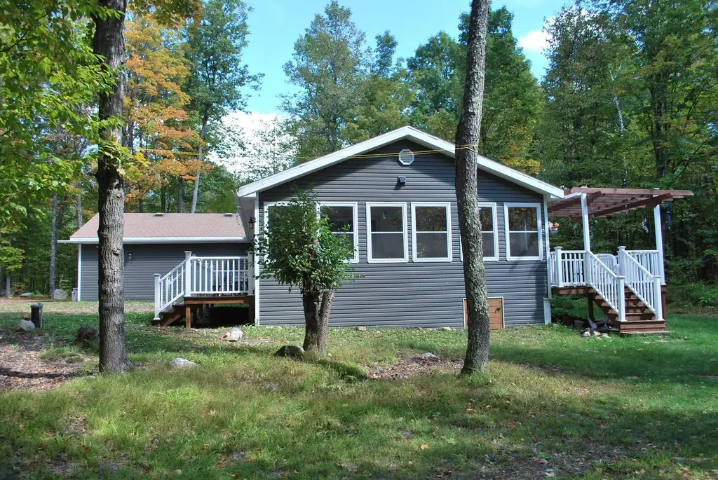 6245 Camp 6 Loop Rd, Laona