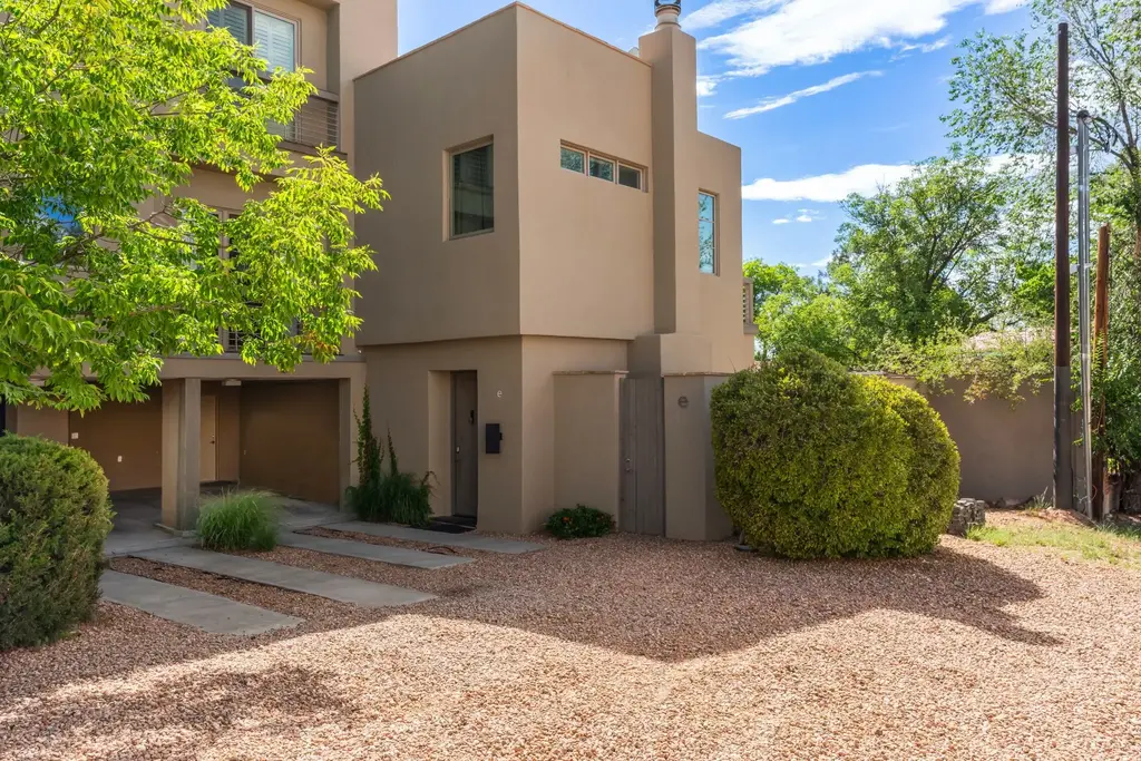 211 Callecita Place # E, Santa Fe