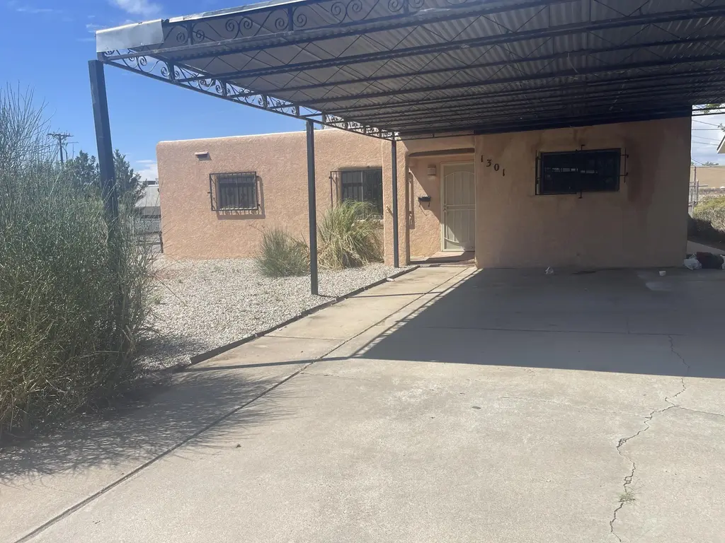 1301 Boatright Drive Ne, Albuquerque
