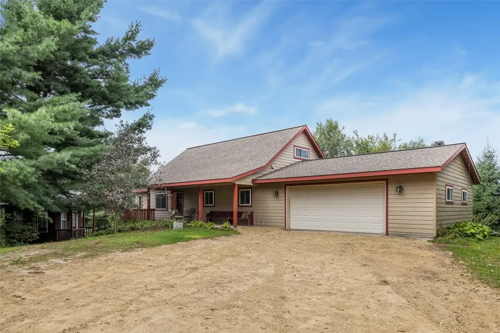 N44243 Bye Nelson Road, Osseo