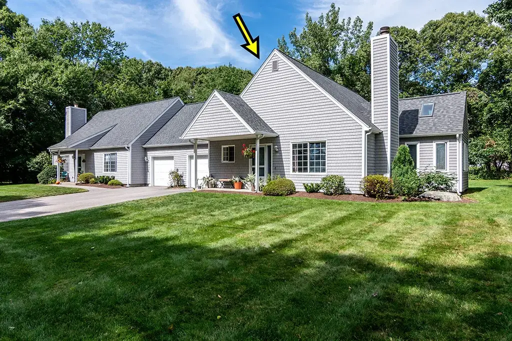 43 Riverdell Dr, Narragansett