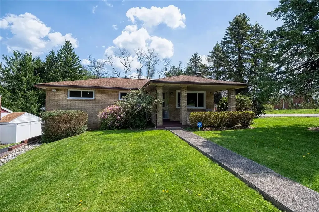 202 Russell Drive, Penn Hills