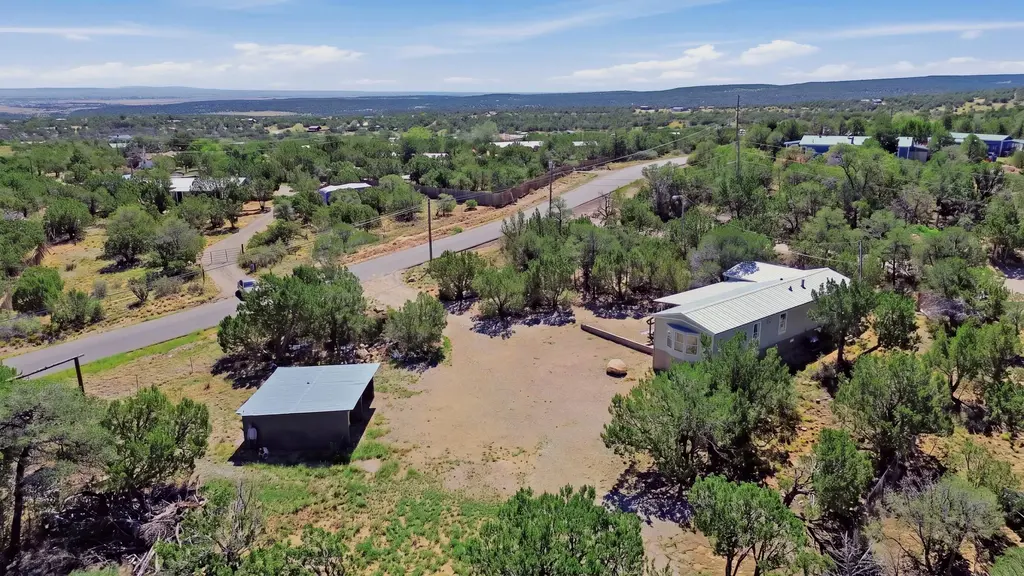 4038 Martinez Road, Edgewood