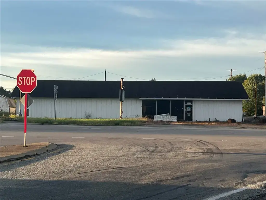4589 Us 422, Pulaski