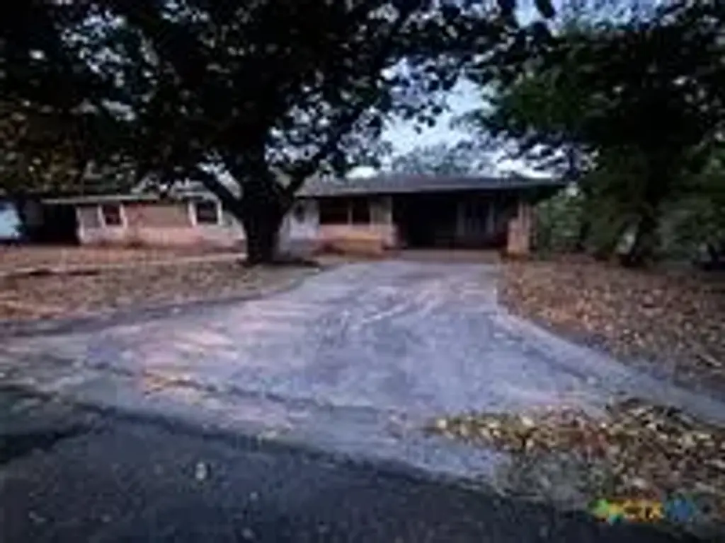 114 Hillcrest Drive, Gatesville