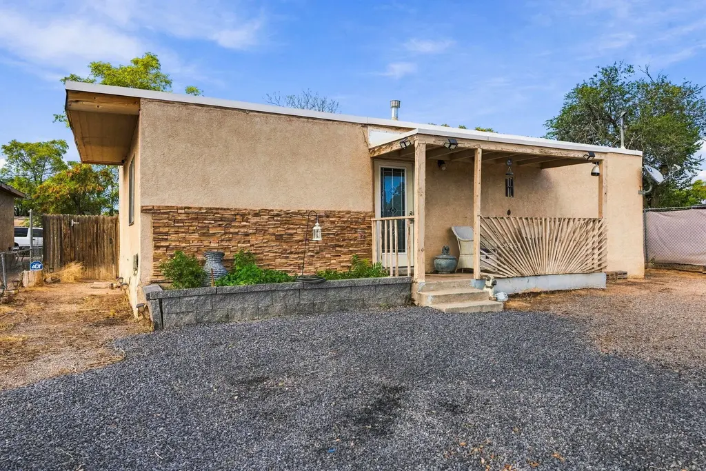 117 Clifton Avenue Se, Albuquerque
