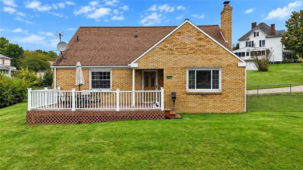 19 Hillcrest Avenue , Burgettstown Boro