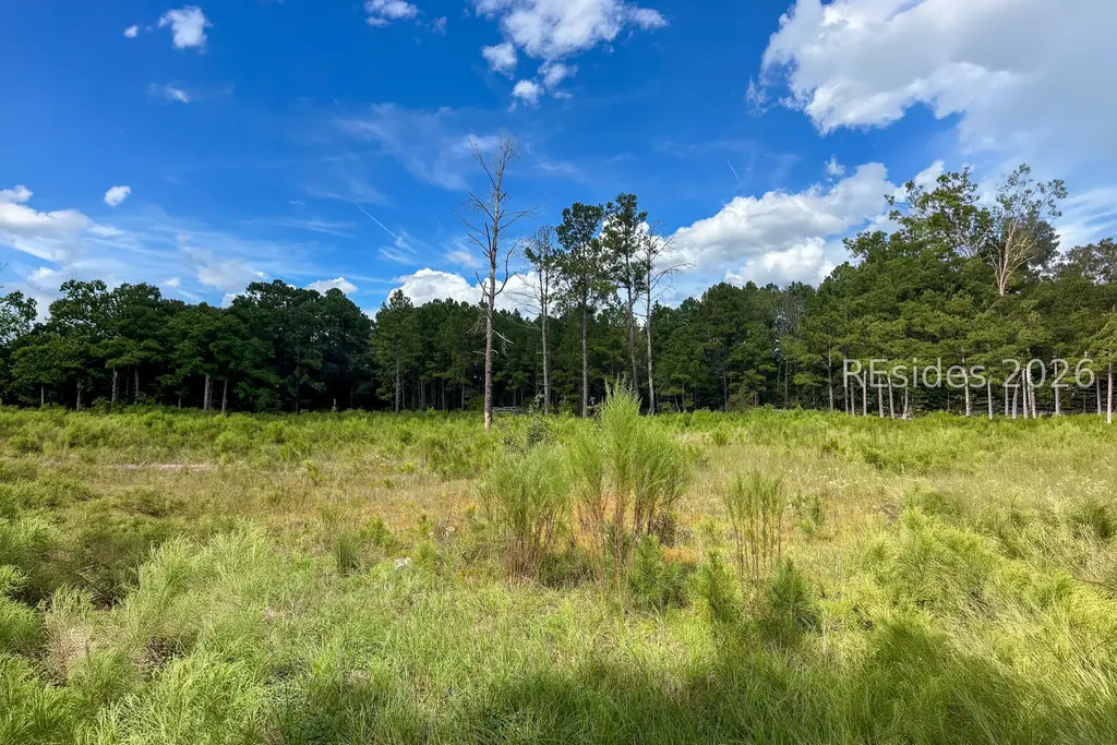200 Edgewood Drive, St Matthews